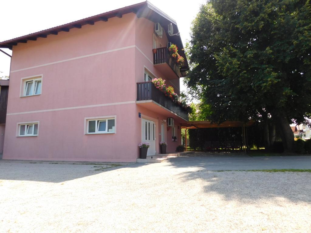 House Vukovic Hotel Grabovac  Eksteriør billede